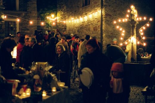 Arcegno Mercatino 2001 001