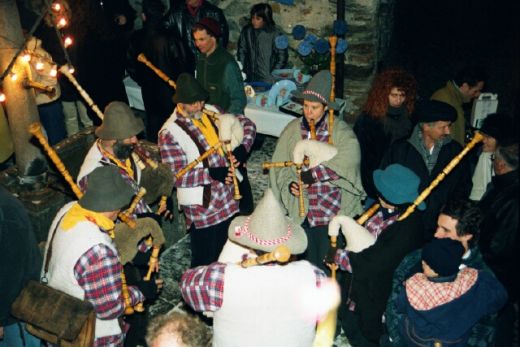 Arcegno Mercatino 2001 004